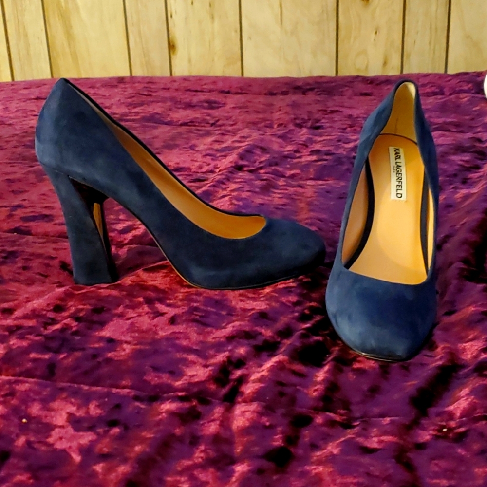 Karl Lagerfeld blue suede heels